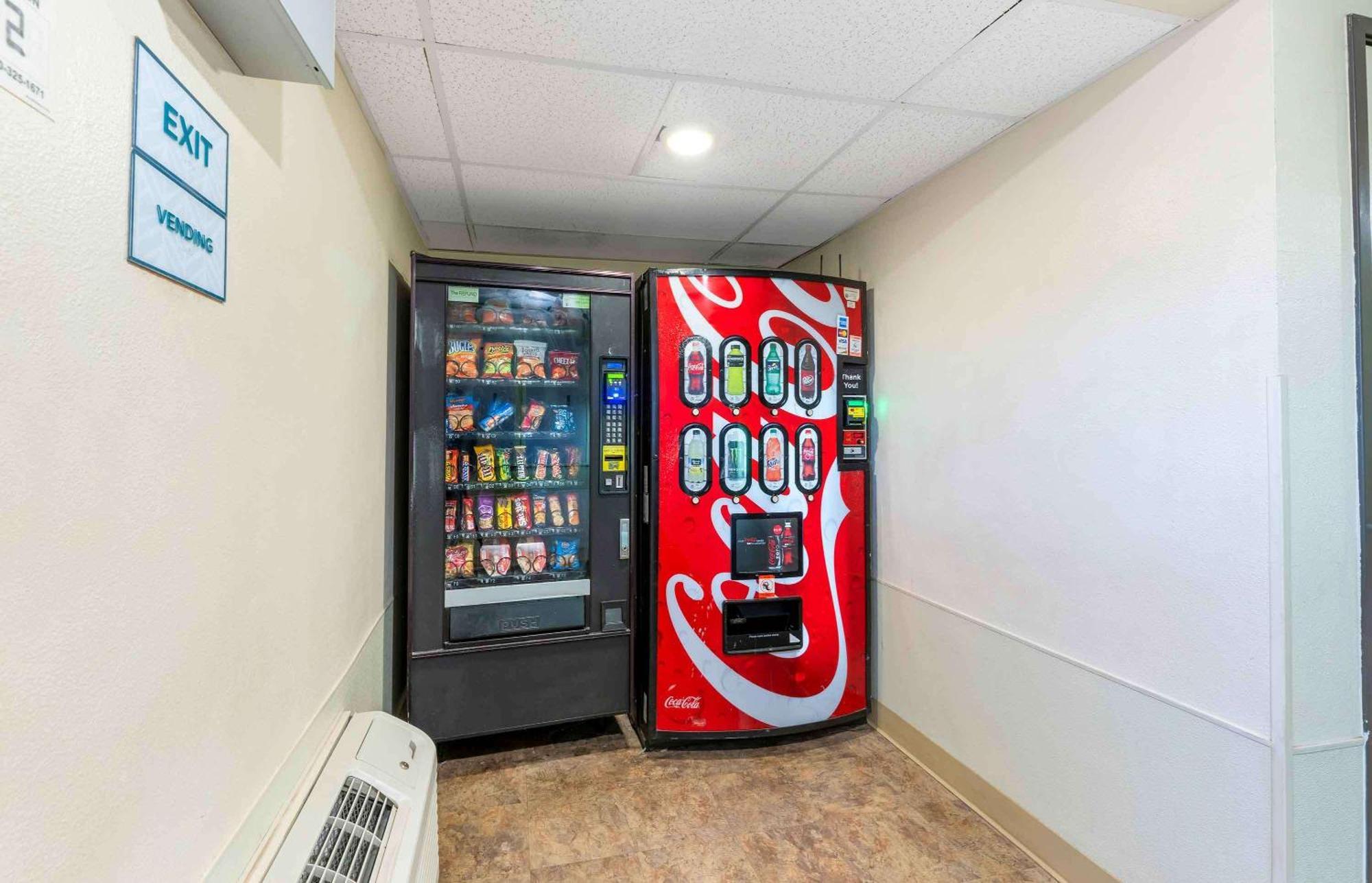 Extended Stay America Select Suites - Lubbock - West المظهر الخارجي الصورة